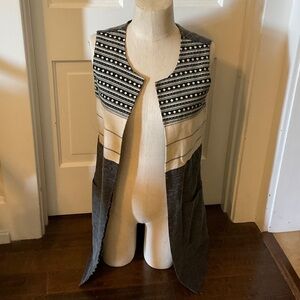Sanctuary Black & Cream Patterned Open Front Vest